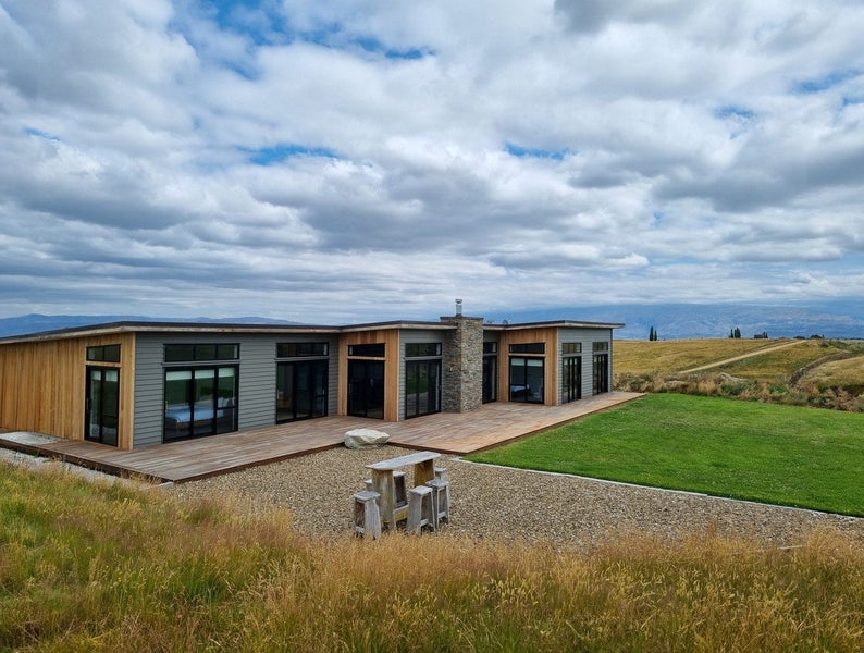 Image 1 of 25