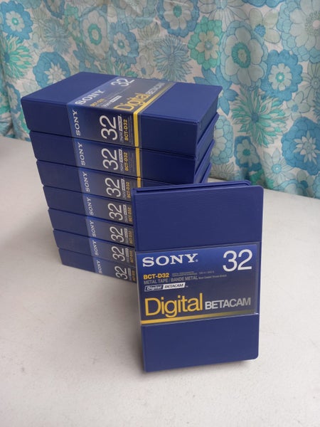 bulk lot of sony BCT-D32 digital betacam tapes Carousel 1