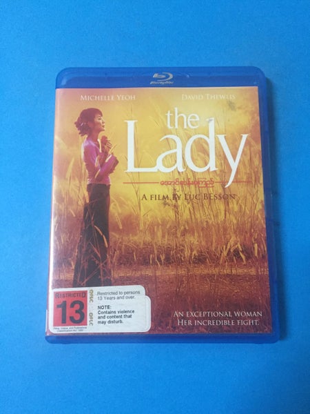 The Lady (Blu-Ray) Carousel 1