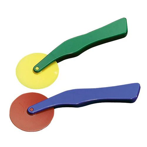 DAS Plastic Dough Cutters Plain Carousel 1