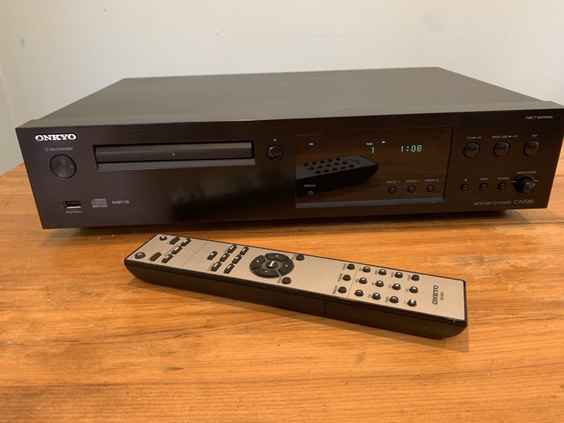 Pristine Onkyo Network CD Player C-N7050 With Remote Carousel 2