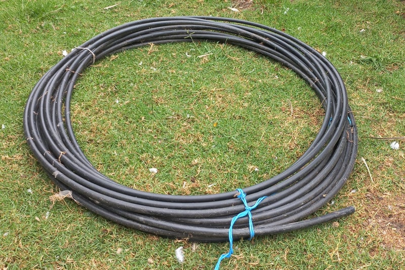 BLACK PVC IRRIGATION PIPING 20MM X 58M Carousel 1