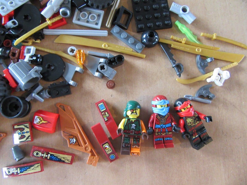 Lego 70600 Ninjago; Skybound - Ninja Bike Chase- COMPLETE Carousel 2