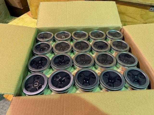 100 Top of the Range Black Fidget Spinners Carousel 1