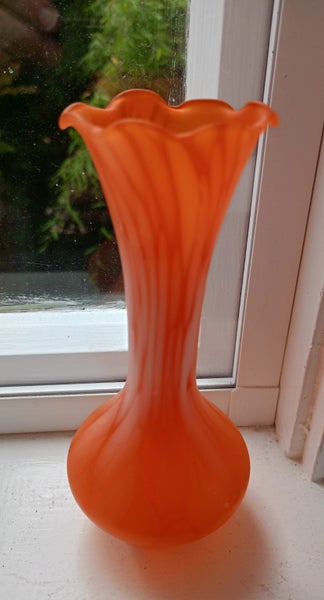 Bright Orange Mottled with White RETRO Vase Scalloped Top Carousel 4