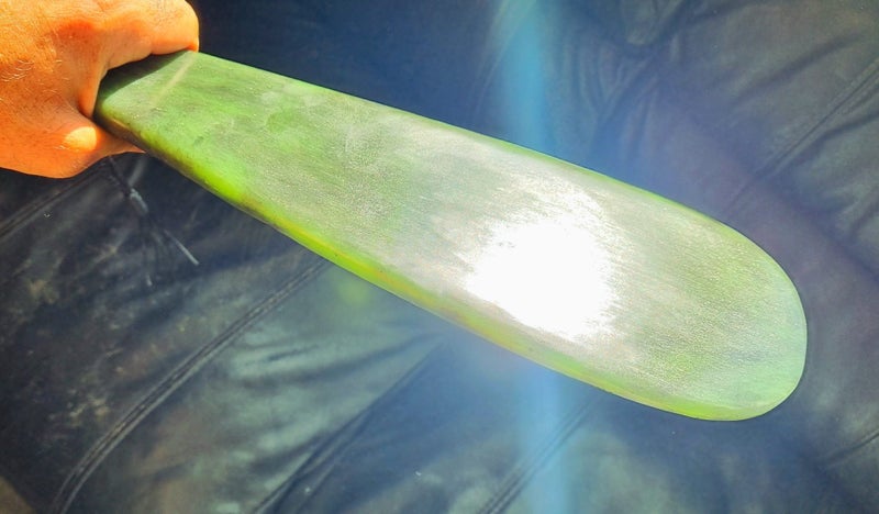MASSIVE NZ Pounamu / Greenstone Mere / Patu Carousel 1