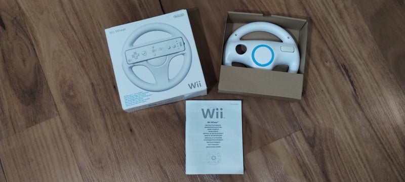 Nintendo Wii Bundle Carousel 8