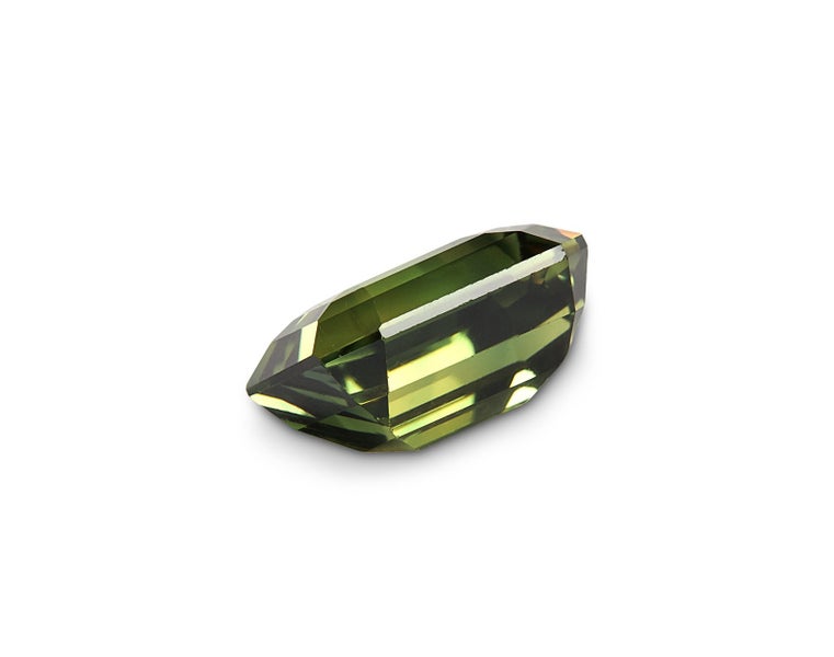 1.52ct Green Sapphire - Precious Gemstone Boutique Carousel 2