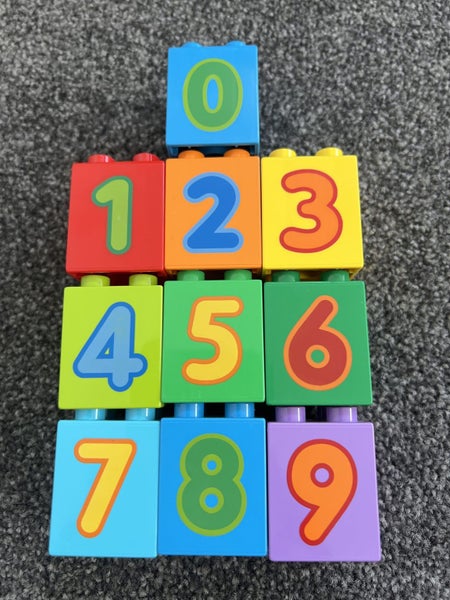 LEGO DUPLO® - Number 0 to 9 Carousel 1