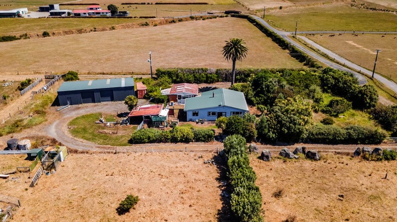 Image 2 of 20