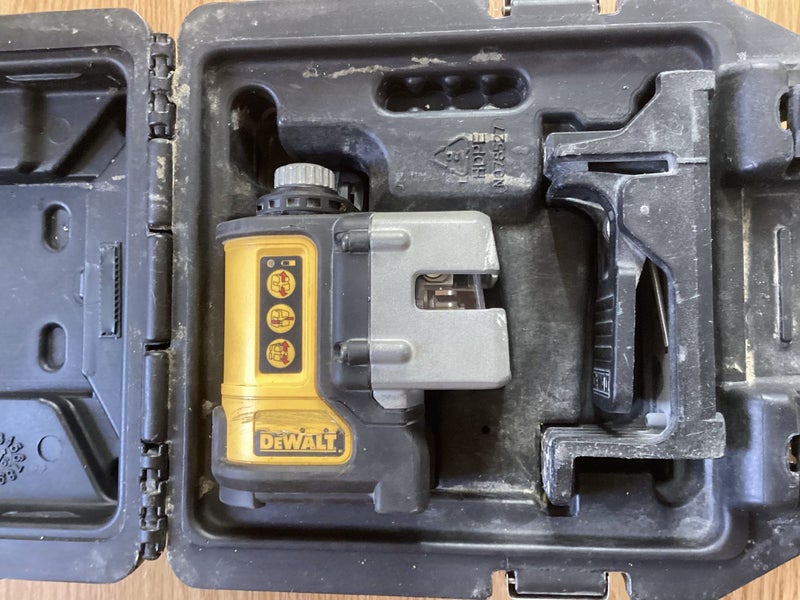 RRP$741—DEWALT 3 x 360 Cross Line Laser Red DW089—good working order! Carousel 3