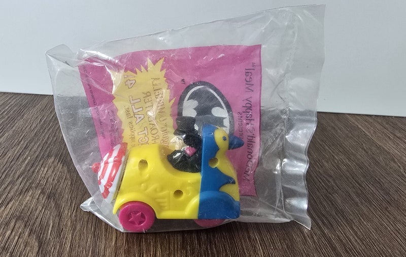 The Penguin Umbrella Roto-Roadster 1995 Carousel 1