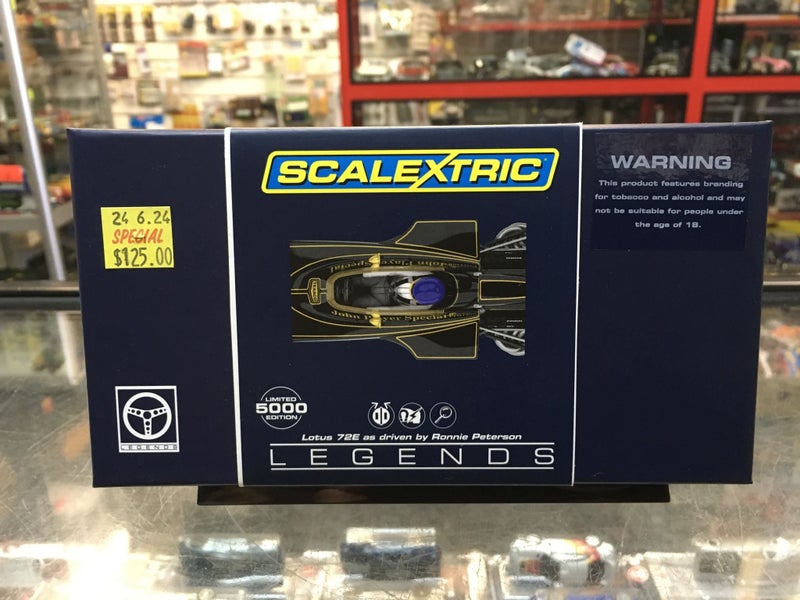 1/32 SCALEXTRIC - LOTUS 72E No.2 RONNIE PETERSON #C3703a Carousel 2