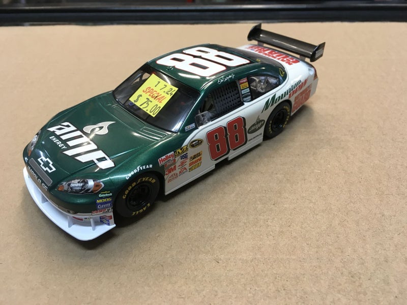 1/32 SCALEXTRIC UNBOXED - CHEVROLET IMPALA SS #88 NASCAR 2007 Carousel 2