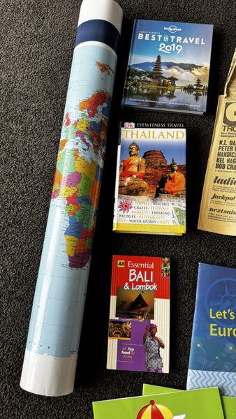 Vintage CHCH, Hawaii & World Map travel books and old newspapers Carousel 2