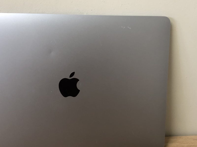 MacBook Air 13" M1 Carousel 7