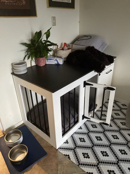 Indoor dog house Carousel 1