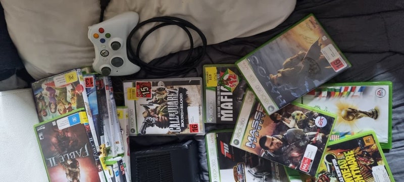 **Bulk XBOX 360 - Bundle Heaps Of Games** Carousel 2
