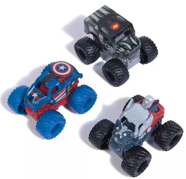 Monster Jam: 1:87 Scale Marvel 3-Pack - Thor, Captain America & War Machine Carousel 2