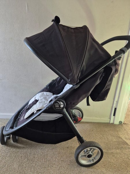 Baby jogger pram Carousel 1