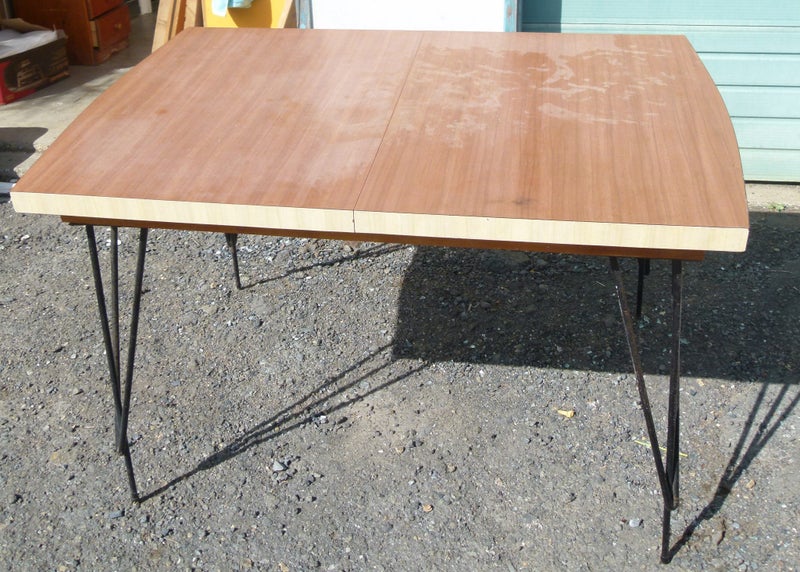 MID-CENTURY EXTENDING WOODEN TABLE WITH METAL LEGS Carousel 2