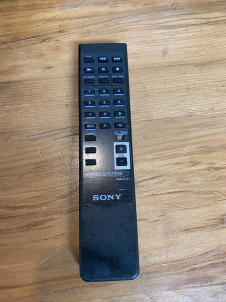 Immaculate Sony CDP-C661 CD Player With Remote - Works Perfectly! Carousel 9