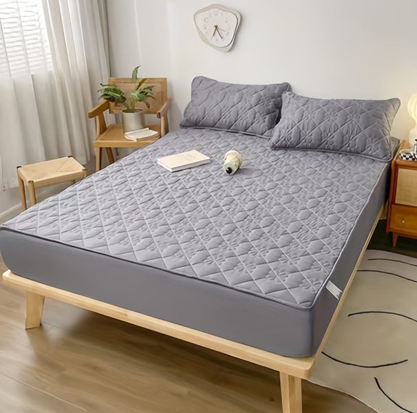 Waterproof Mattress Protector King Carousel 1