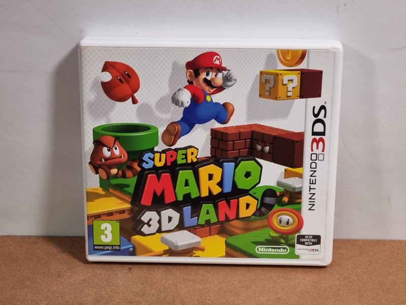 Nintendo 3DS Game - Super Mario 3D Land Carousel 1