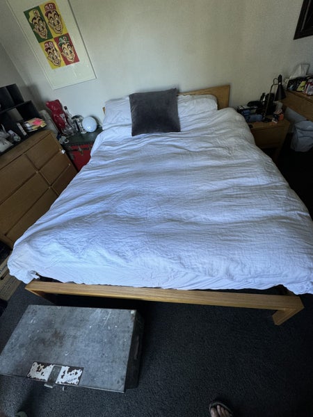Bedroom set Carousel 1