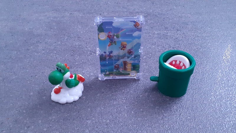 x3 Nintendo Super Mario Toys Carousel 1