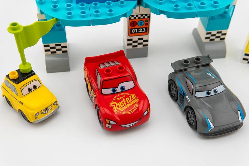 LEGO Duplo Cars 3 Piston Cup Race 10857 Lightning McQueen Carousel 1