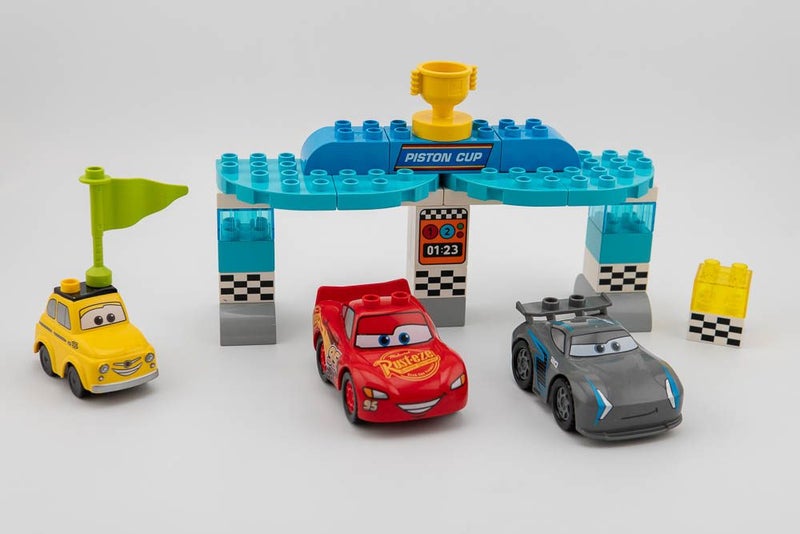 LEGO Duplo Cars 3 Piston Cup Race 10857 Lightning McQueen Carousel 2