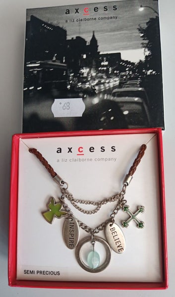 Vintage Liz Claiborne Semi Precious Inspirational Charm Necklace Carousel 2