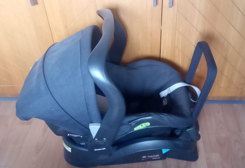 Baby Capsule and Base Carousel 1