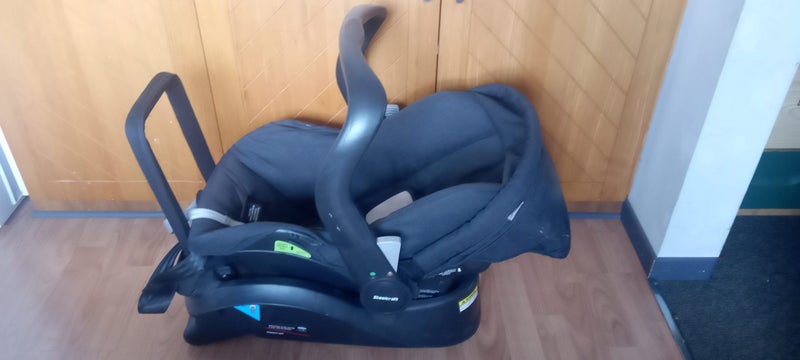 Baby Capsule and Base Carousel 2