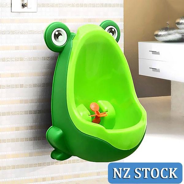Boy's Toilet Training Urinal Pee Trainer Carousel 1