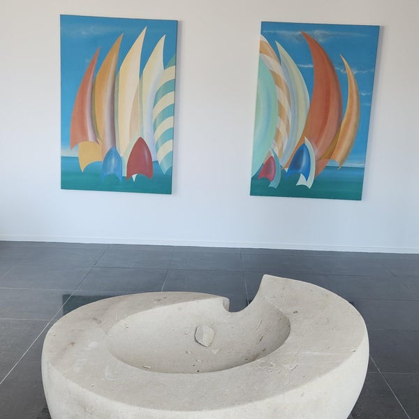 gallery carousel 44
