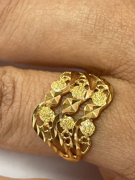 22ct Patterned Gold Ring – Hallmarked 916 Carousel 1