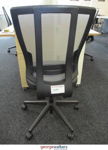 PR5656 - Grey EOS Cloud Ergo Office Chair Carousel 5