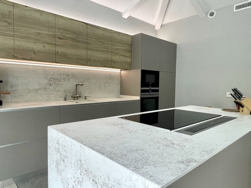 Half Price Cosentino Dekton Nilium Porcelain Bench top Carousel 2