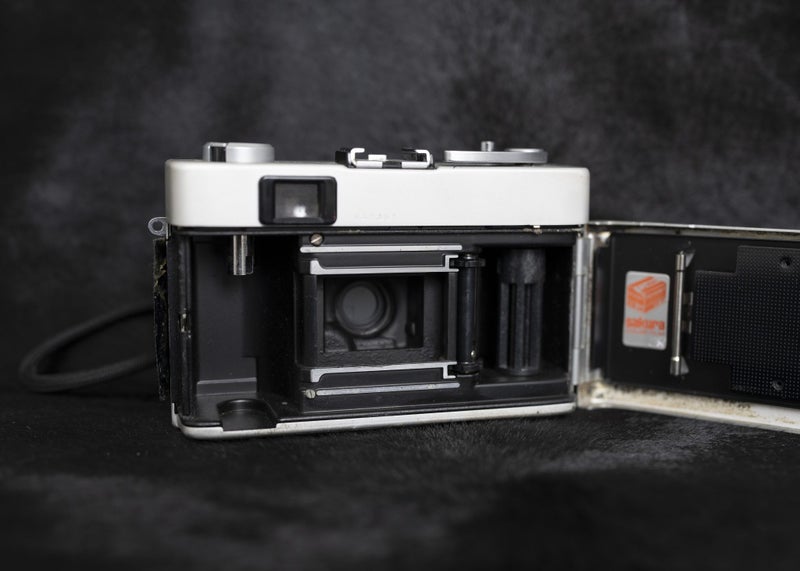 Konica C35 film camera film tested Carousel 12