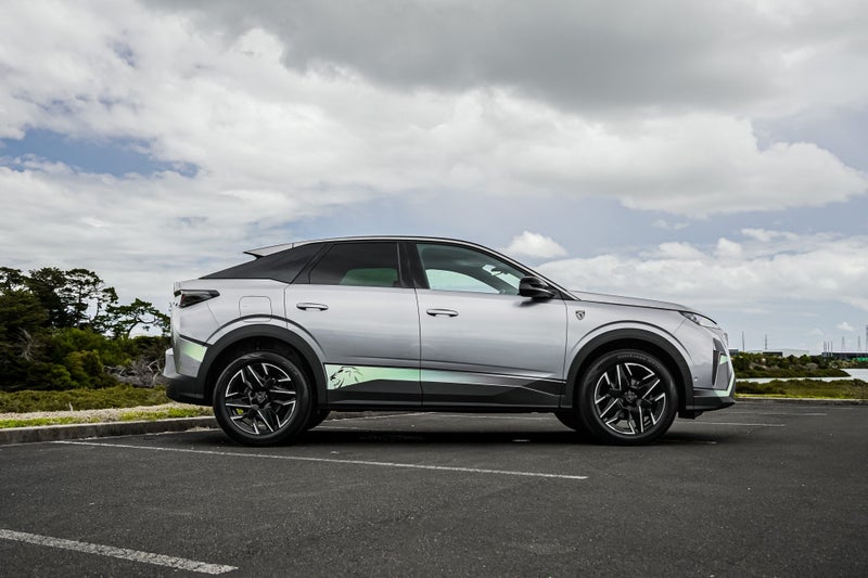 2025 Peugeot 3008 GT 1.2Pmht/6At62864747683586113