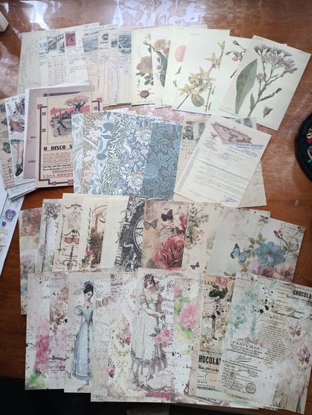 Retro, vintage Scrapbooking decorative Paper 60 Sheets. set 5 Carousel 1