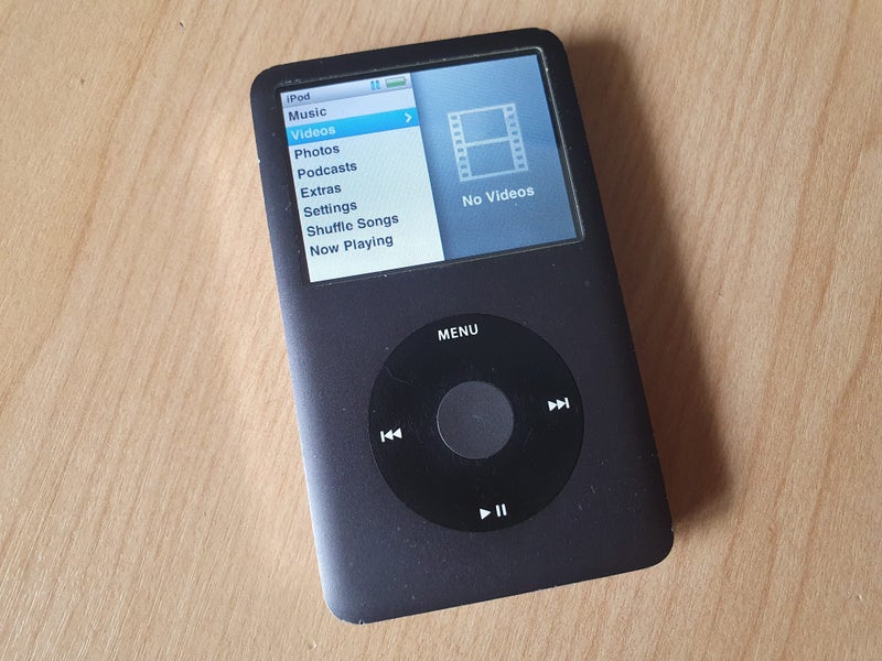 iPod Classic 6th Gen 120gb Carousel 1