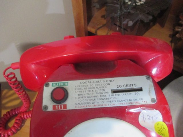 RED TELEPHONE RARE RETRO COIN OP Carousel 2