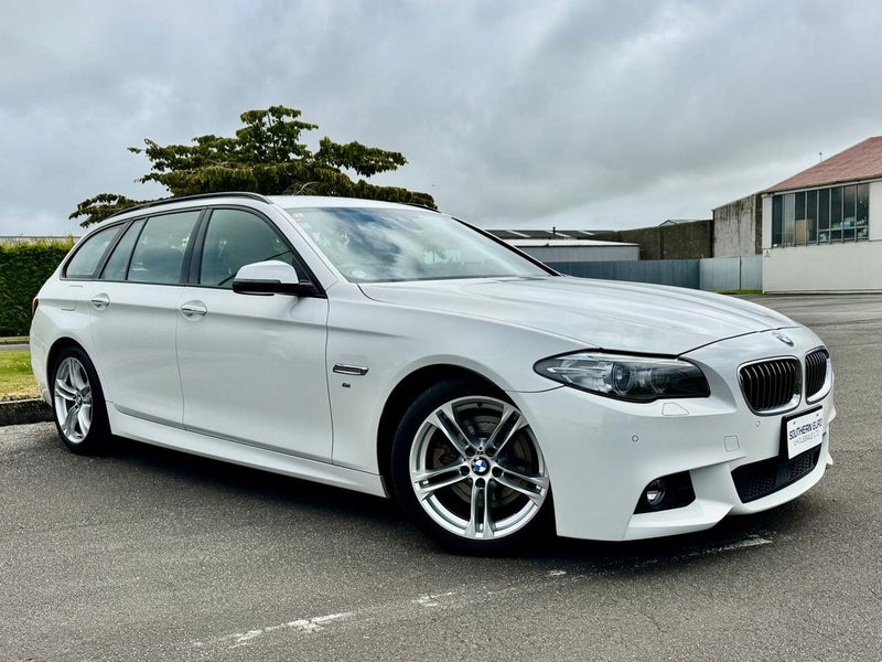 2013 BMW 523i M Sport Touring Wagon62866857250434111