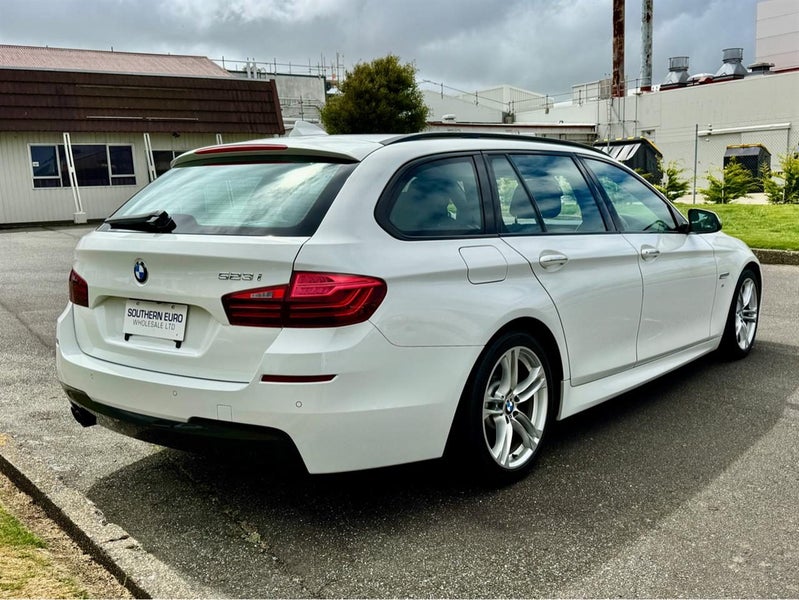 2013 BMW 523i M Sport Touring Wagon62866857250434113