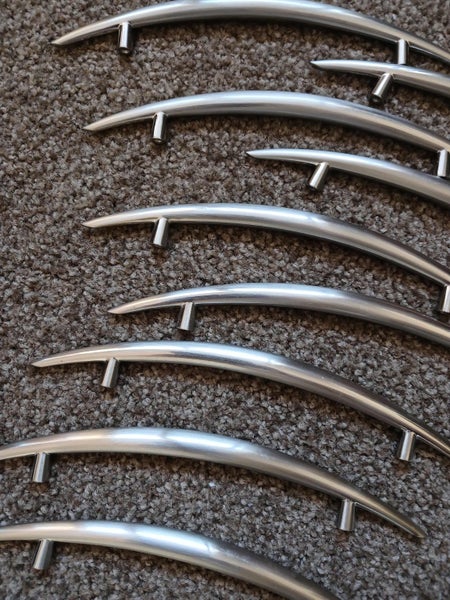 Cupboard (cabinet) handles Carousel 4