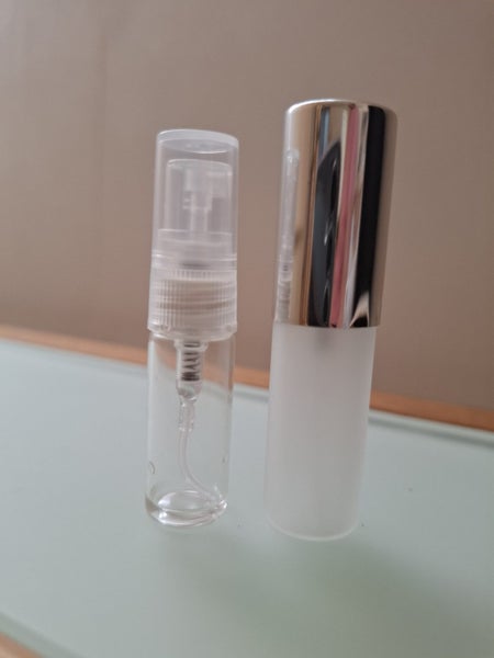 YSL M7 Oud Absolu or Valentino Uomo Intense -1x3 ml decant Carousel 2