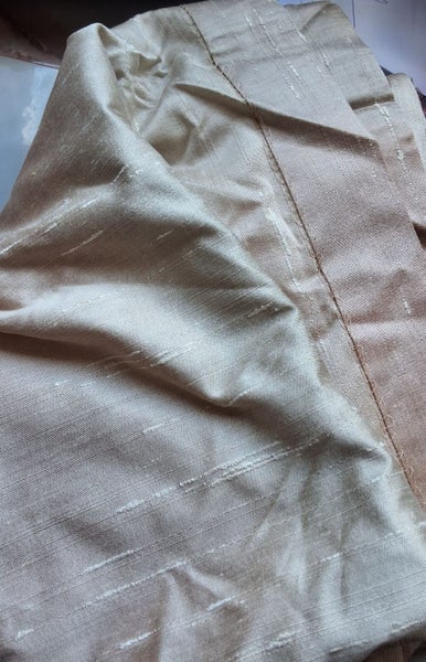 ROSE GOLD PATTERNED FABRIC Carousel 2